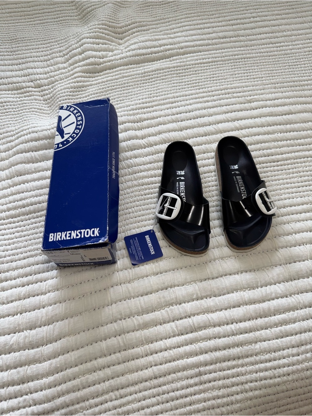 NWT. Birkenstock Madrid Big Buckle Black Patent White Buckle Sandals 38 Narrow